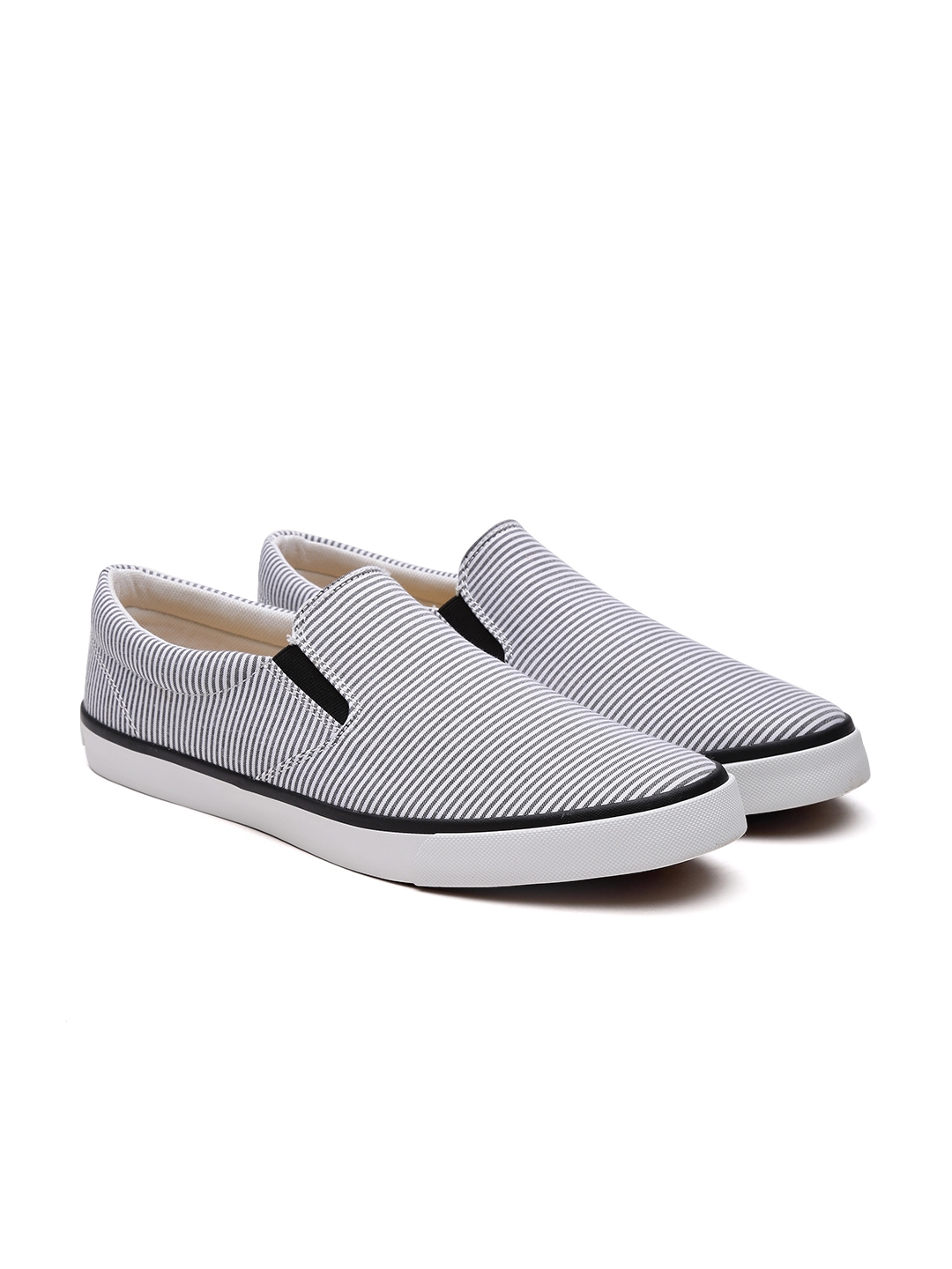 benetton slip ons