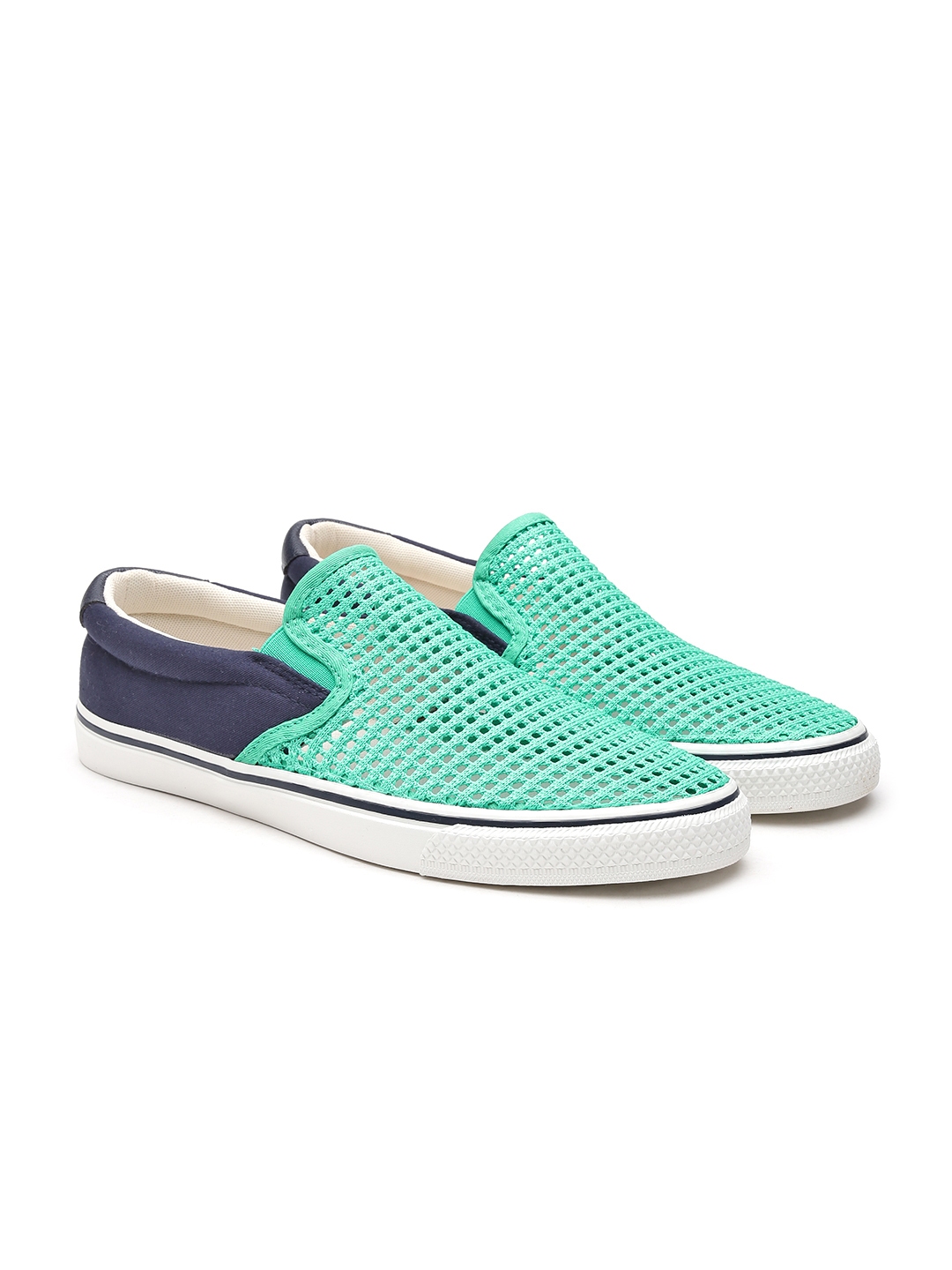 benetton slip ons