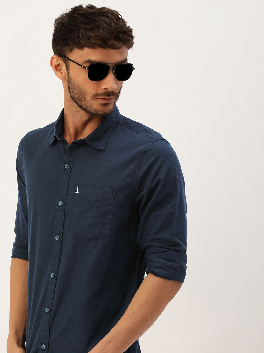 Buy SINGLE Men Navy Blue Solid Slim Fit Pure Cotton Casual Shirt