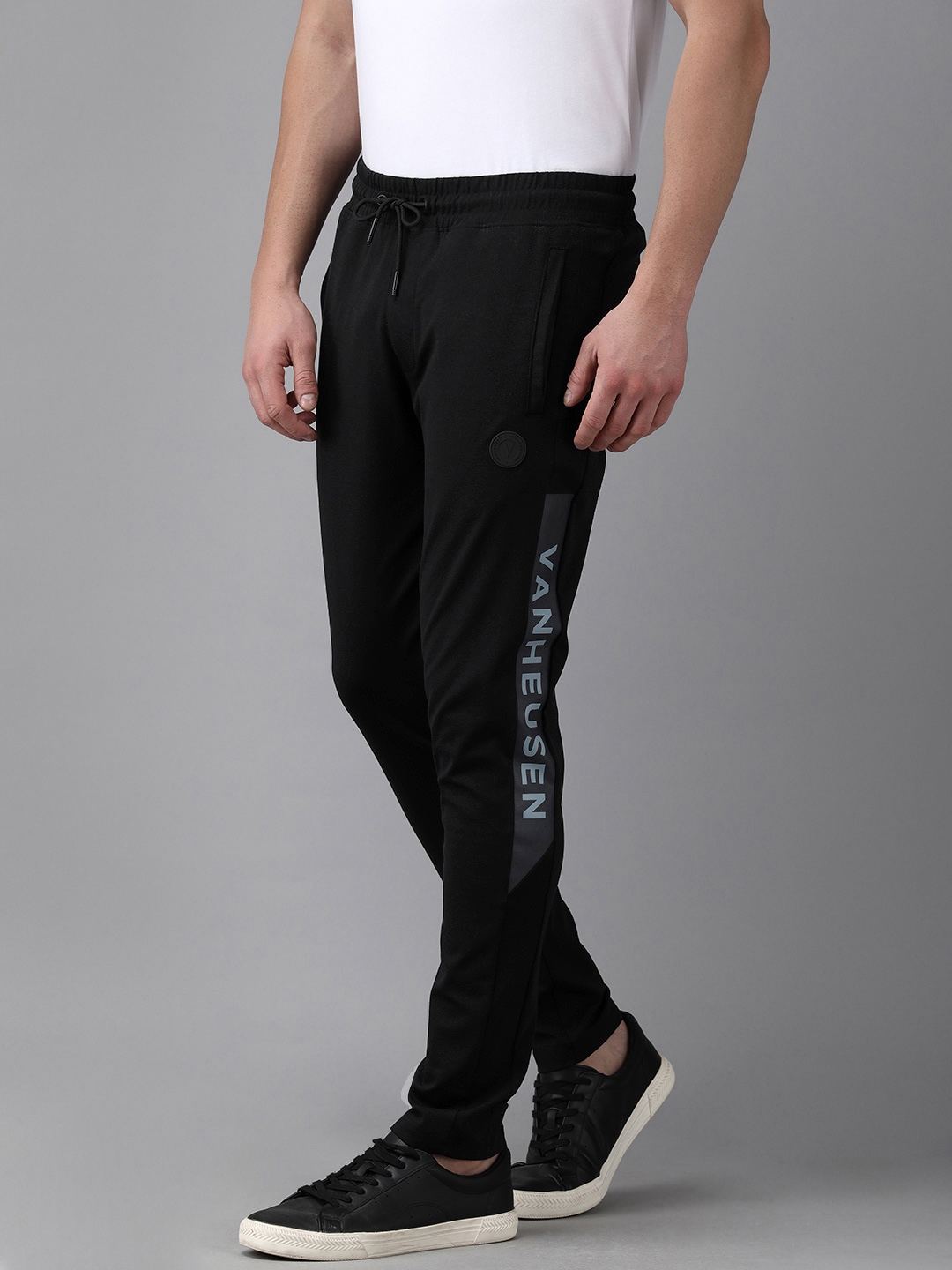 slim leg jogging bottoms womens