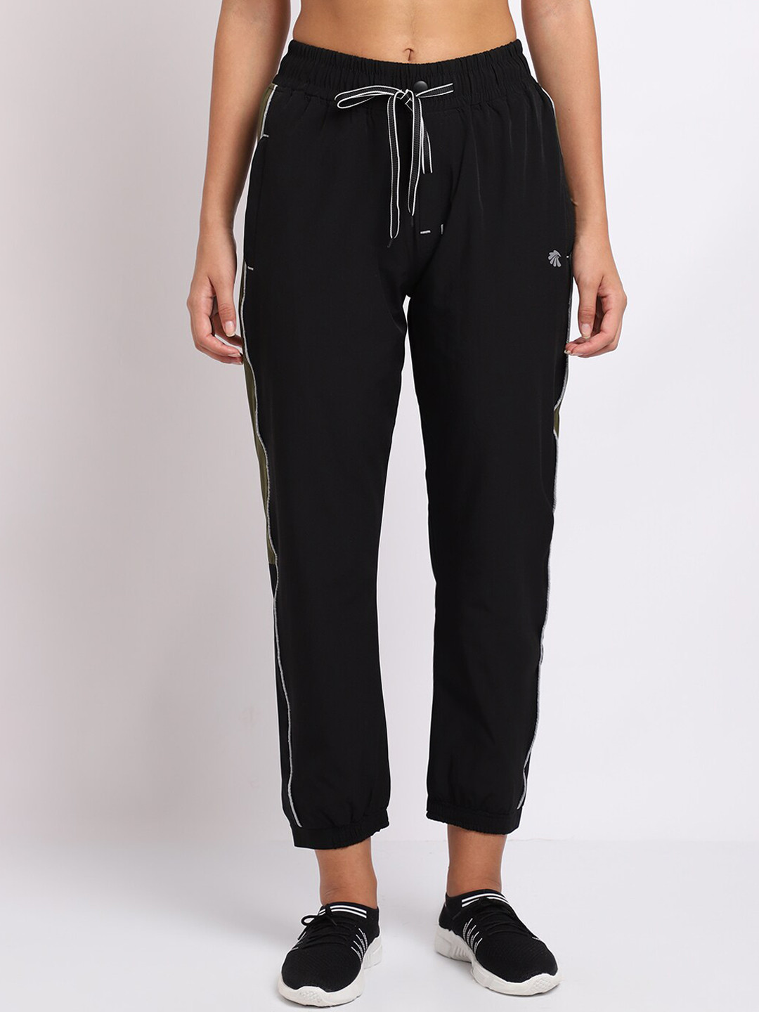 Buy Gallus Women Black Solid Joggers Track Pants for Women 18016770