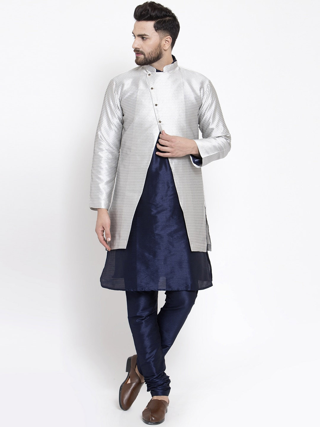 Men Navy-Blue & White Solid Kurta With Churidar