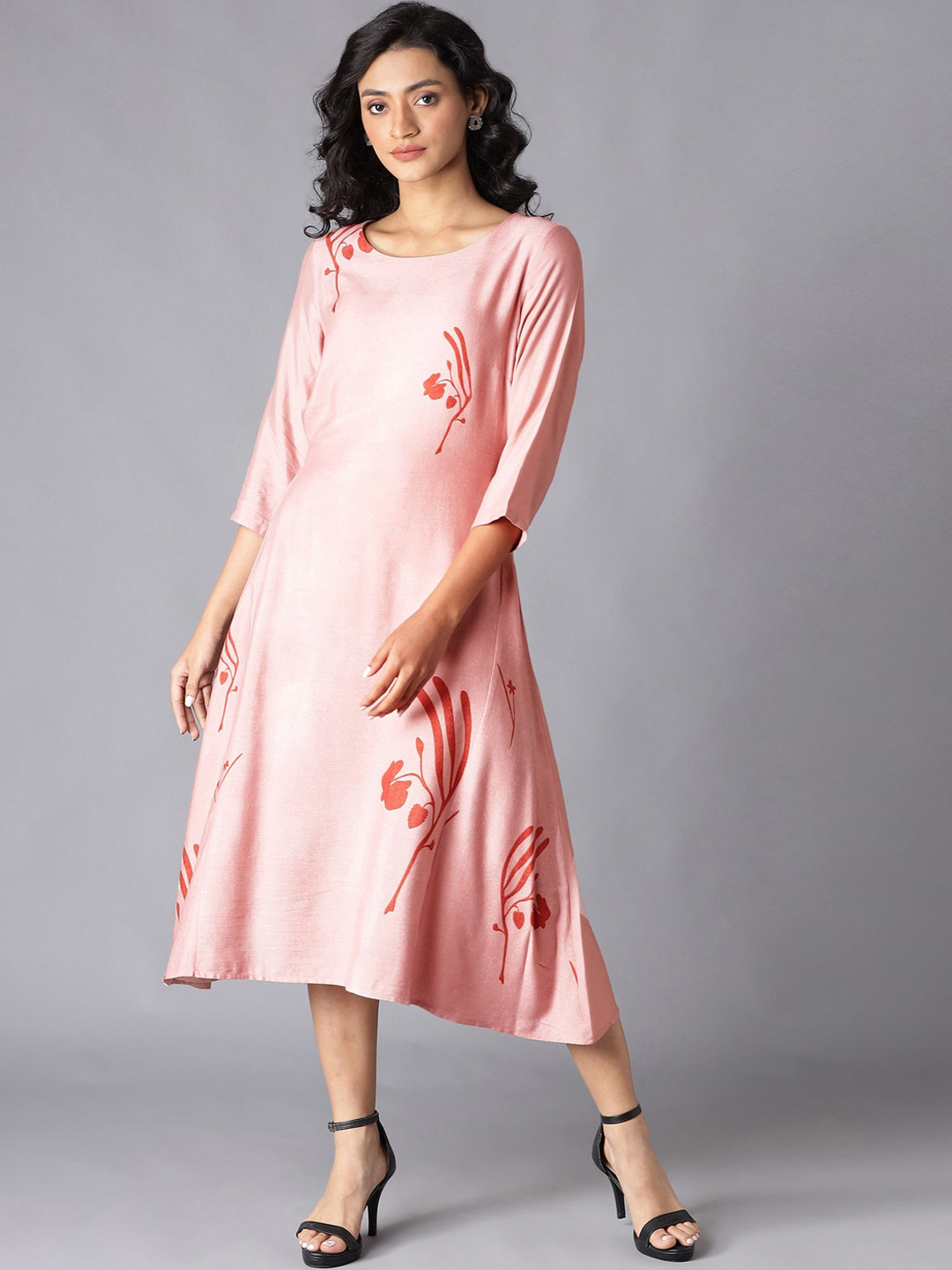 Women Pink Floral Printed Kurta