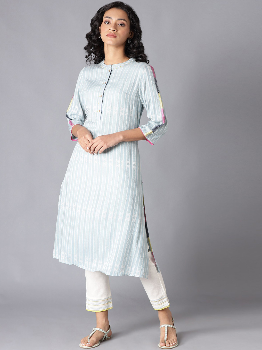 Women's White & Grey Striped Kurta
