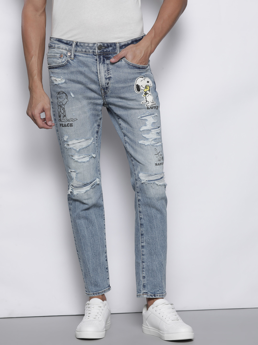 Buy AMERICAN EAGLE OUTFITTERS Men Blue Slim Fit Highly Distressed Heavy