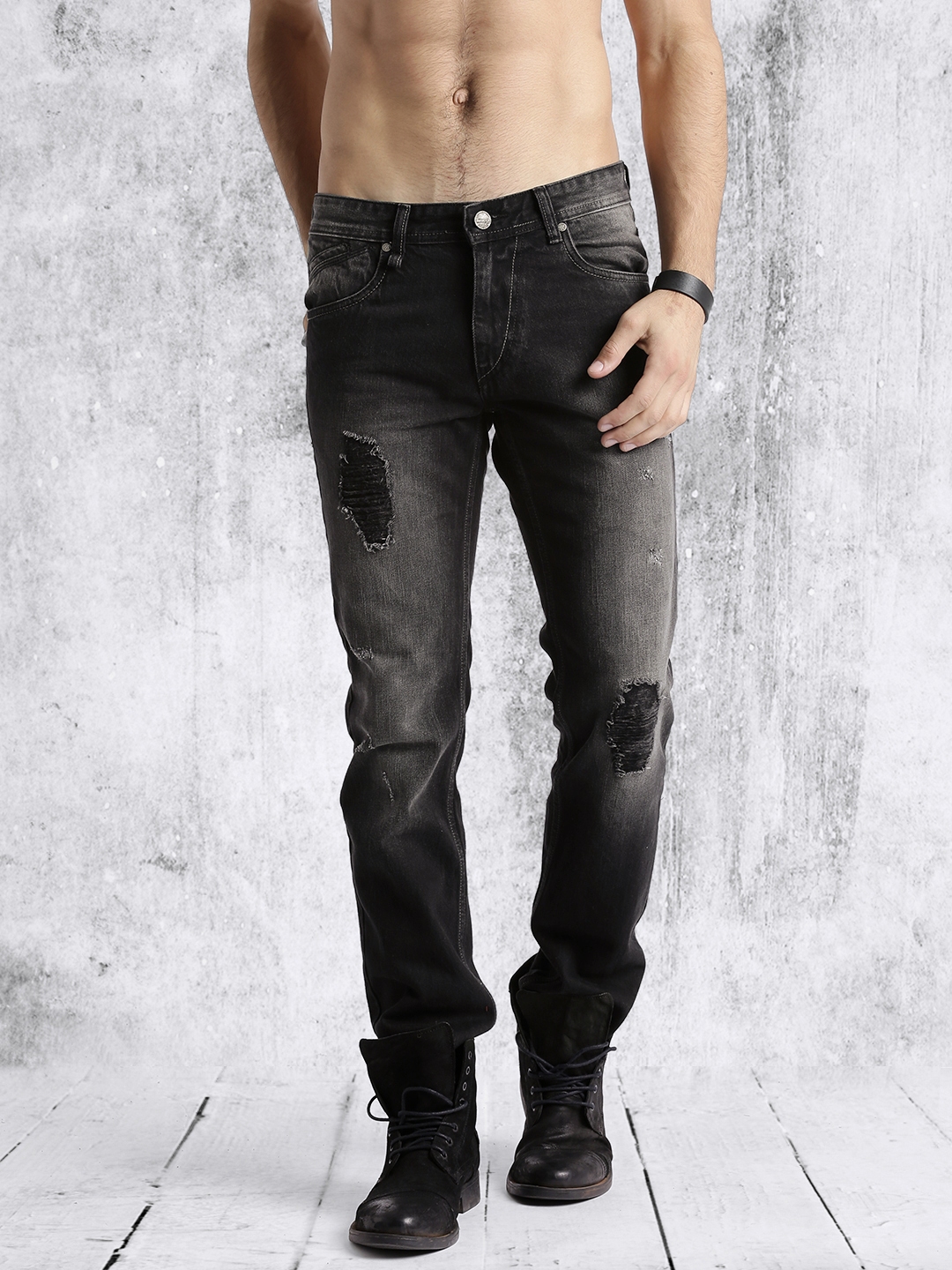 Buy Roadster Men Black Slim Fit Mid Rise Mildly Distressed Jeans ...
