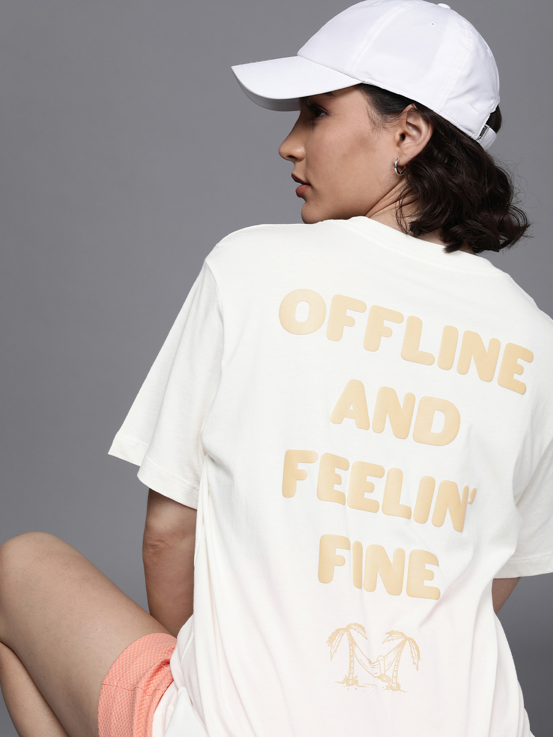 Women's Off White Geometric Printed Slim Fit T-shirt