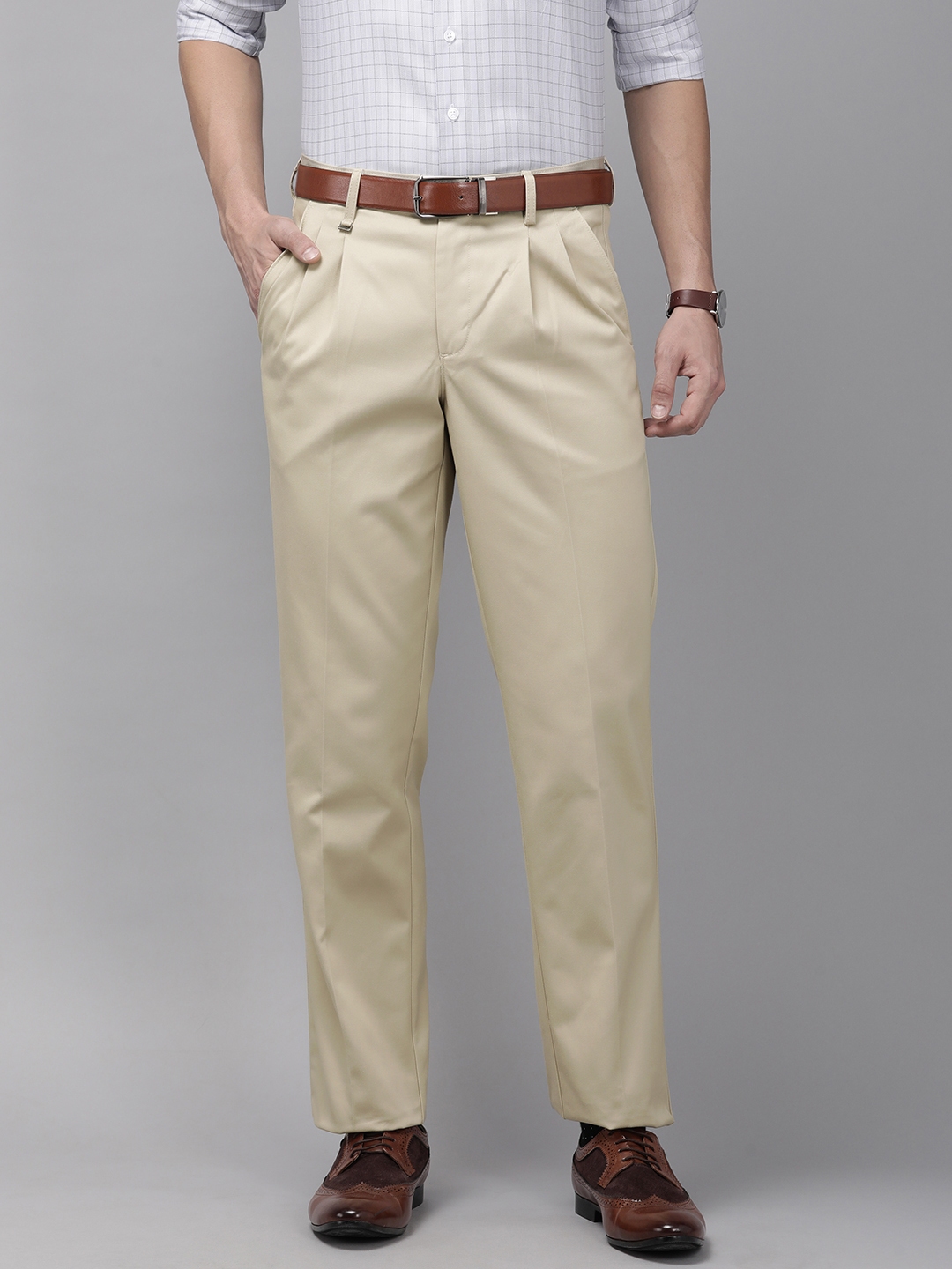 Buy Van Heusen Men Khaki Pleated Custom Fit Formal Trousers - Trousers ...