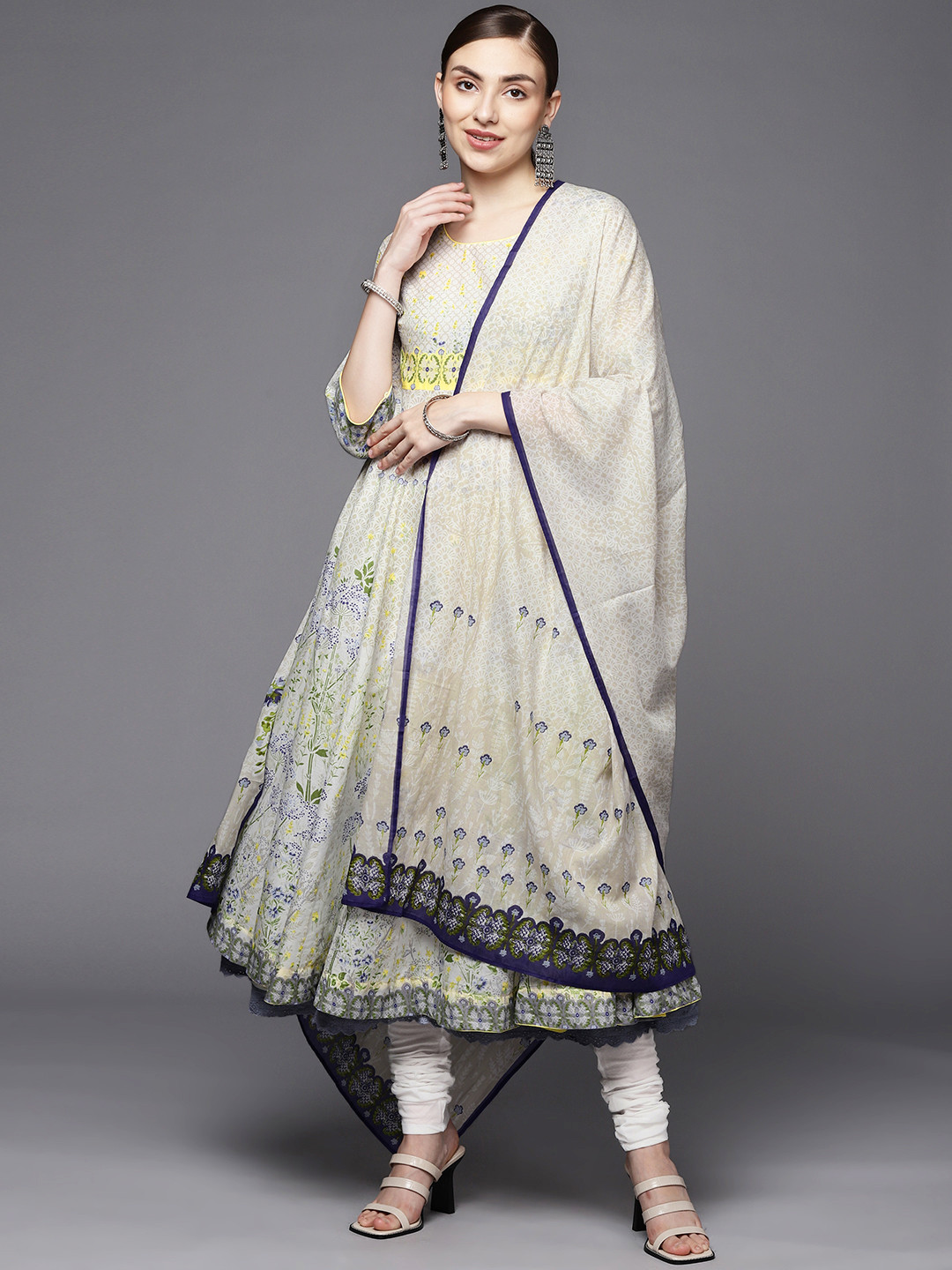 Buy Biba Women Off White & Grey Floral Print Kurta With Churidar