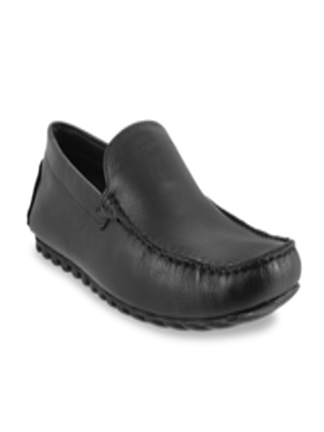 Buy Mochi Men Black Driving Shoes - Casual Shoes for Men 1821849 | Myntra