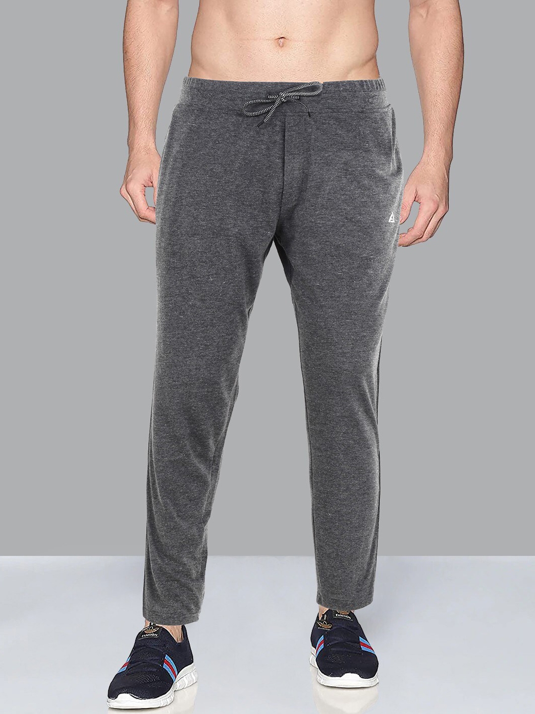 avolt track pants