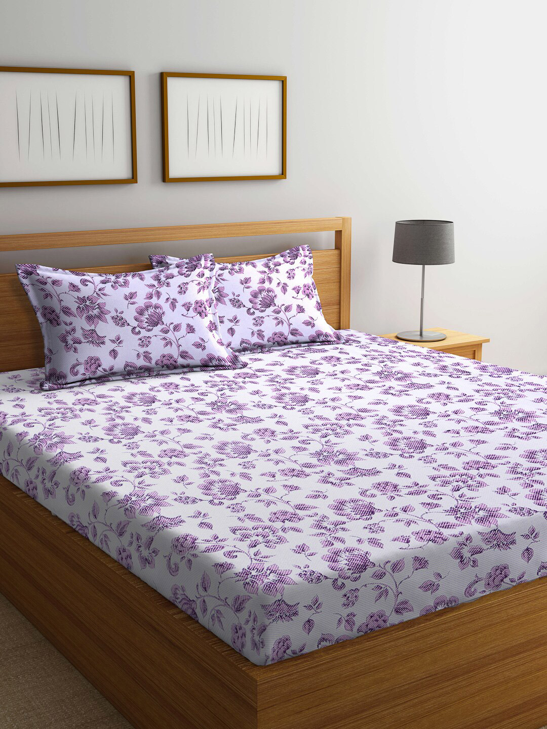 Buy BOMBAY DYEING White & Pink Floral 144 TC Cotton Queen Bedsheet With
