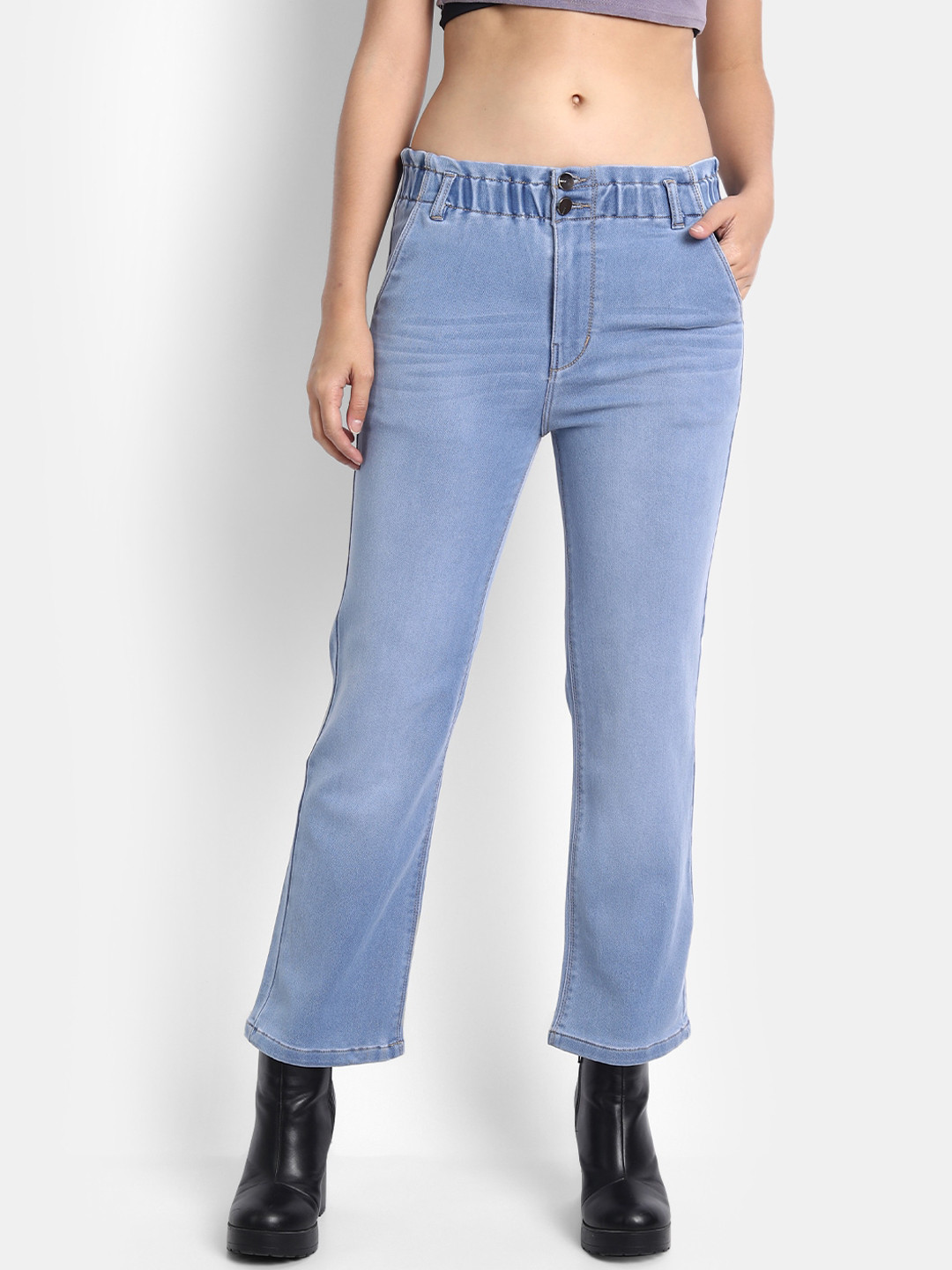 Women Ice Blue Front Zipper Pocket Straight Fit Jeans