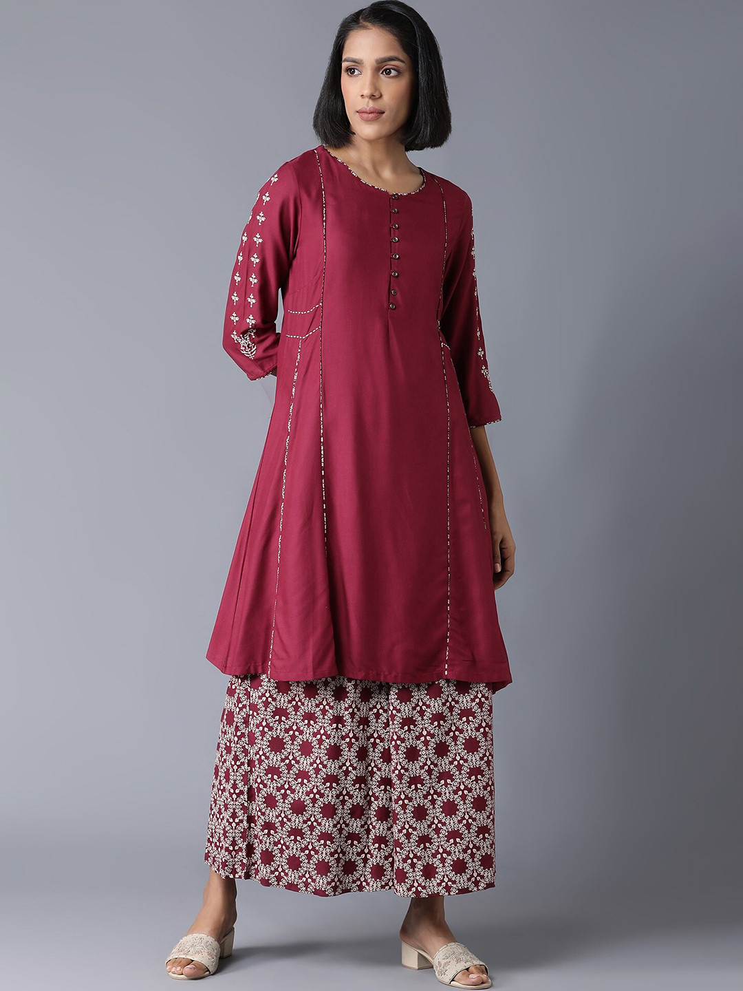 Girls Red Solid Kurti With Palazzos
