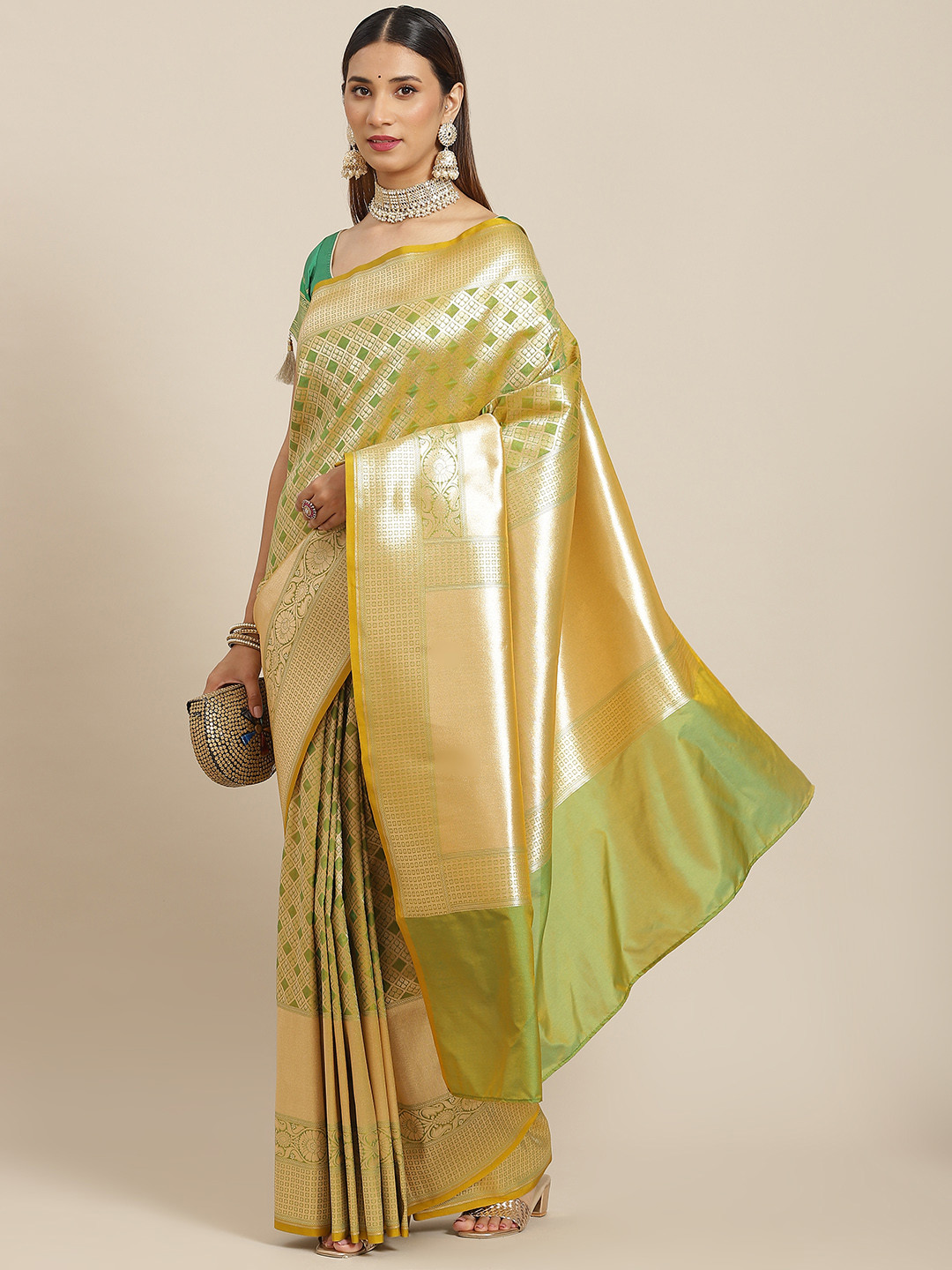 Chhabra 555 Sea Green Banarasi Silk Traditional Saree Embellished With Contrast Pallu & Border