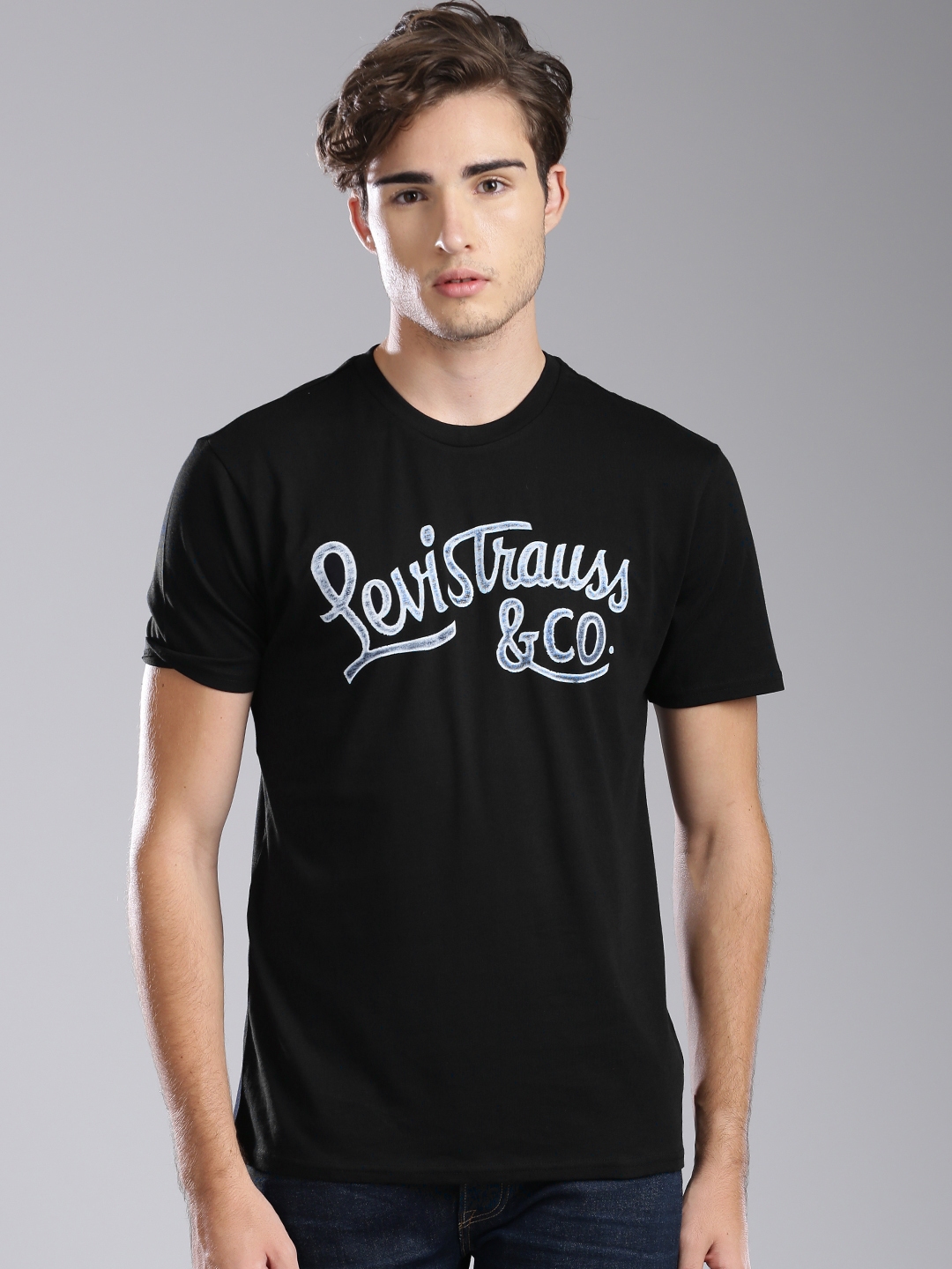 levis printed tshirt