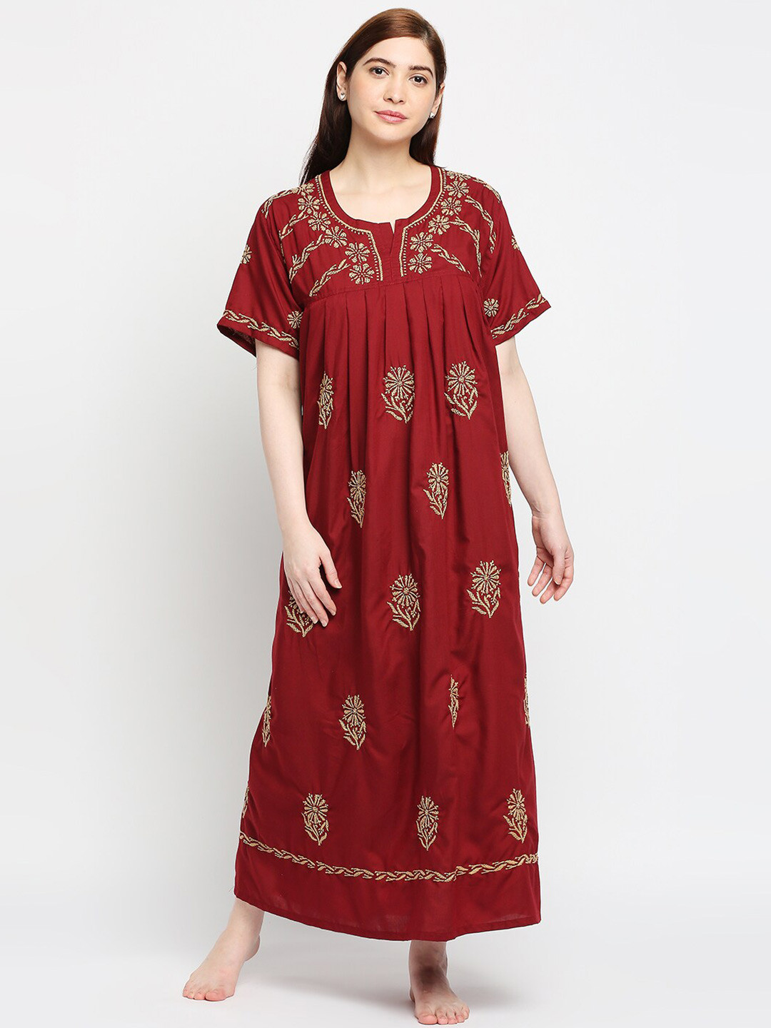 Buy Indiankala4u Maroon Embroidered Pure Cotton Embroidered Chikankari