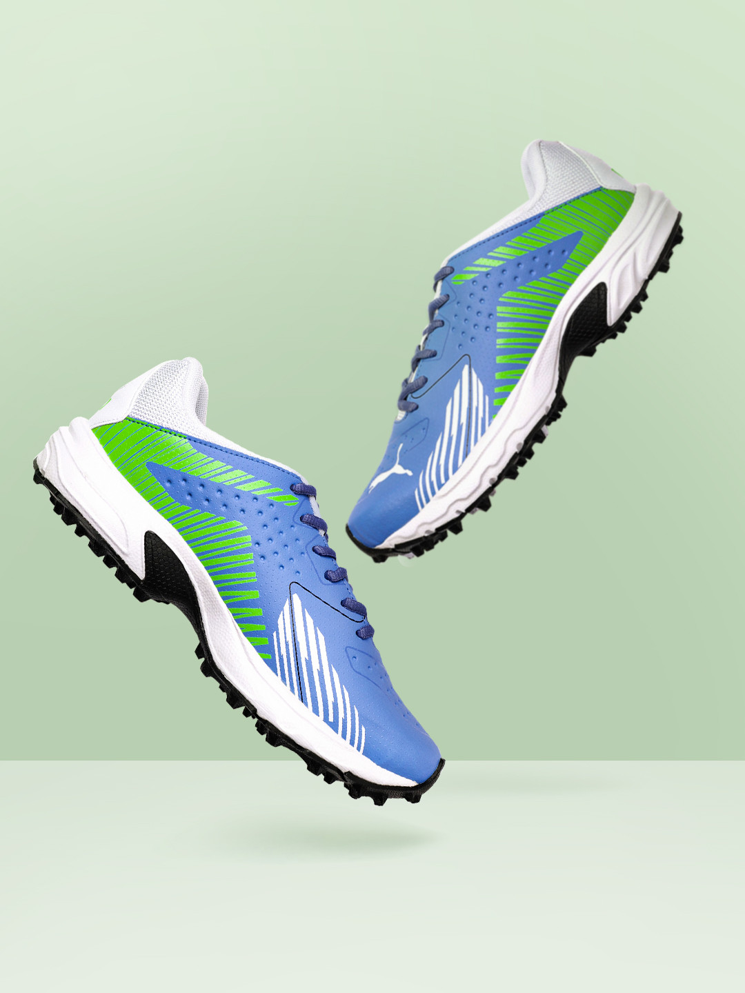 puma cricket shoes blue