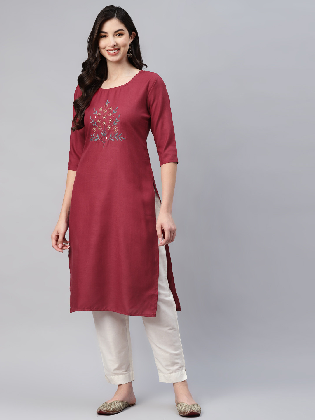 Women Maroon Ethnic Motifs Printed Kurta Set