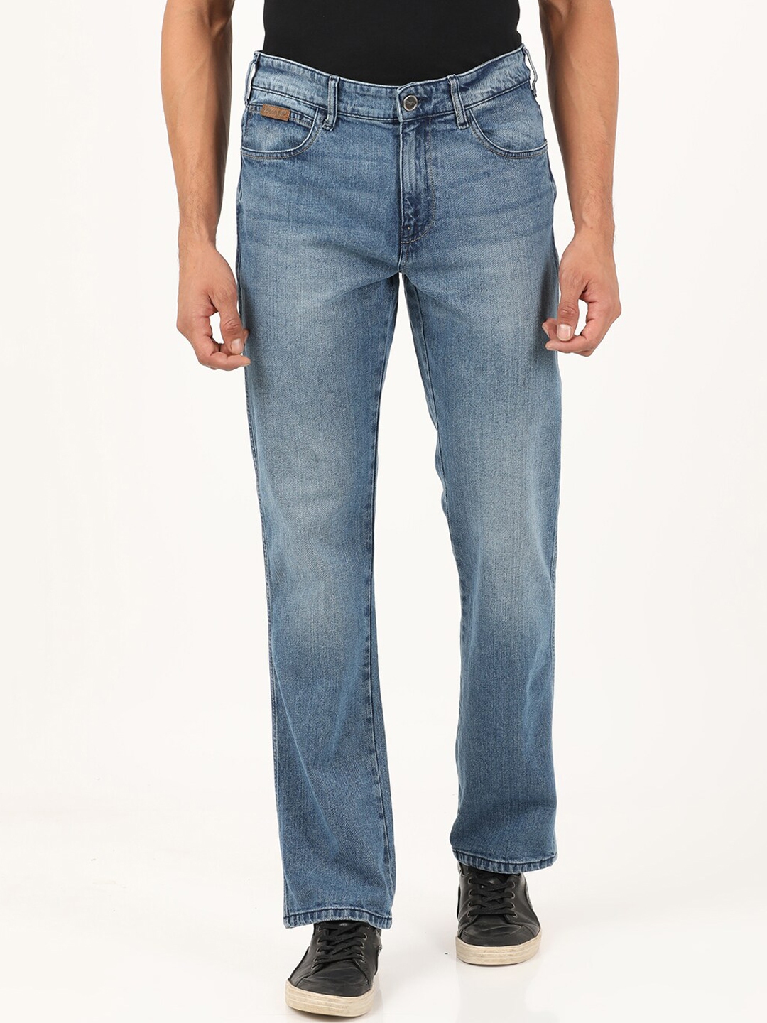 Buy Wrangler Men Blue Millard Mid Rise Regular Fit Heavy Fade Jeans ...