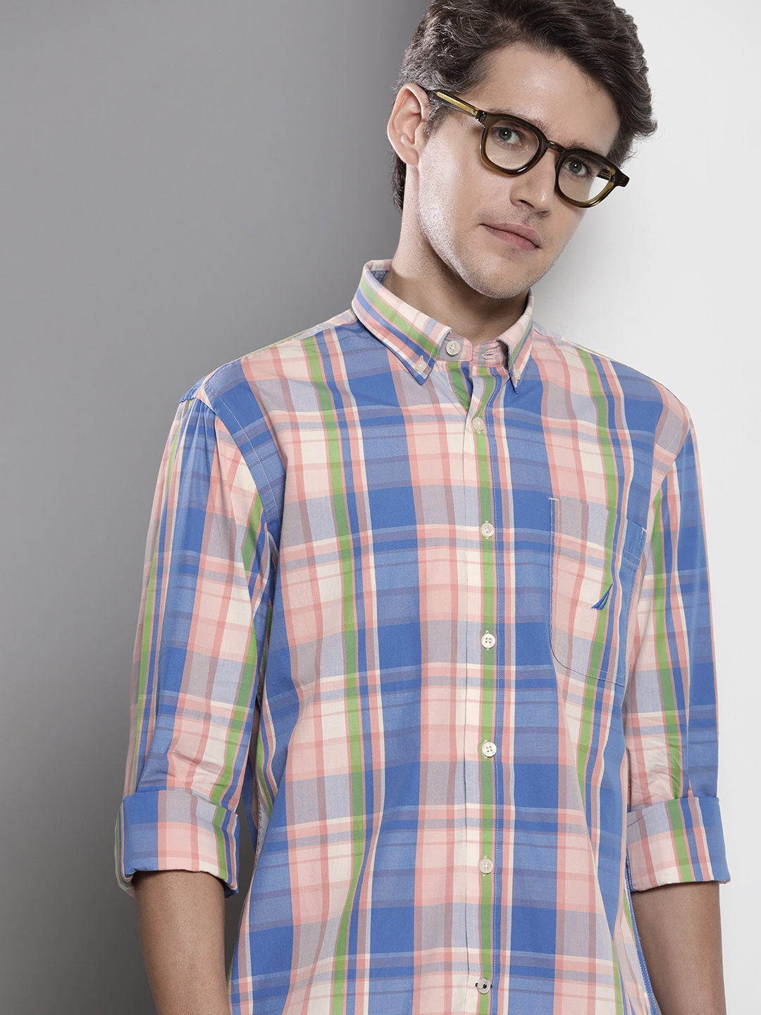 buy-nautica-men-blue-pink-slim-fit-checked-pure-cotton-casual-shirt