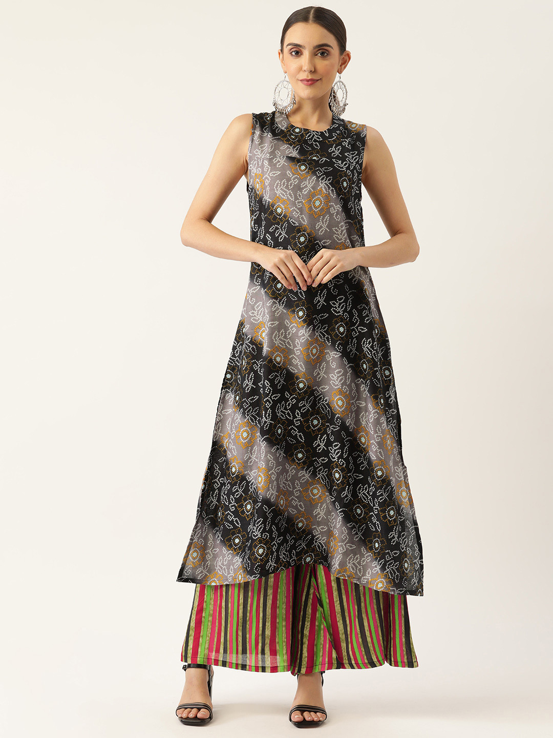 Women Black Bandhani Printed Kurta With Round Neck