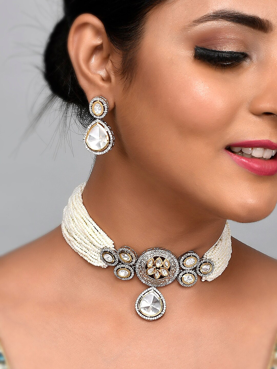 Buy AQUASTREET JEWELS Gold Plated Teardrop Kundan Pendant & Cheed