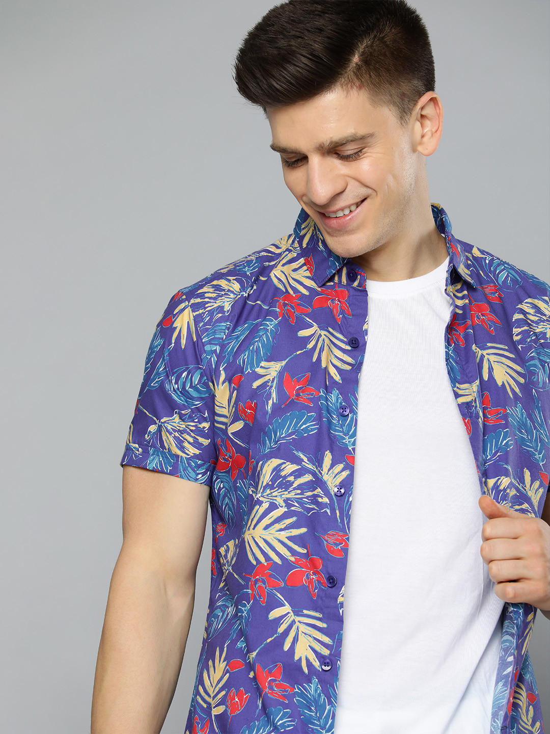 Buy Mast & Harbour Men Blue & Pink Cotton Classic Floral Printed Casual