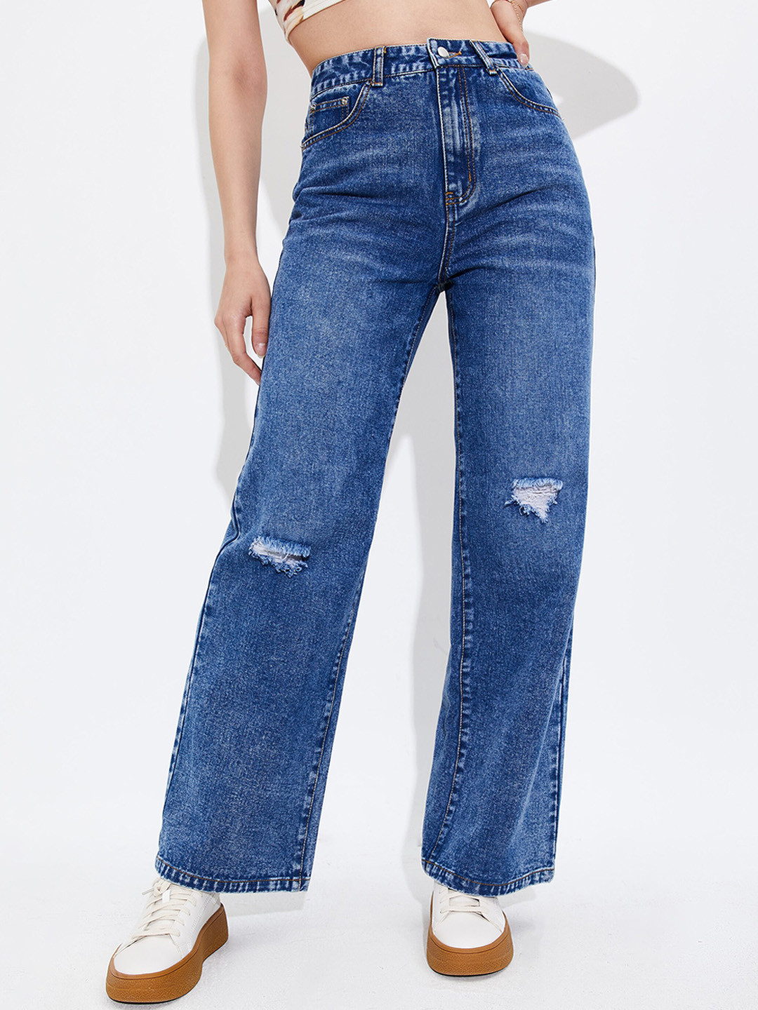 Buy URBANIC Women Navy Blue Wide Leg Mildly Distressed Light Fade Jeans