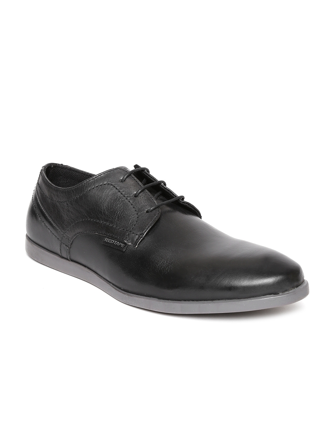 redtape casual leather shoes