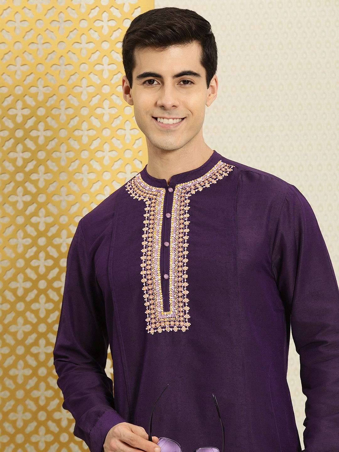 Buy House Of Pataudi Men Purple Embellished Jashn Kurta Kurtas for