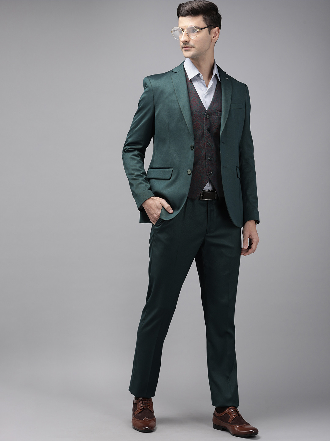 Buy Arrow Men Green Single Breasted Tailored Fit Formal Suit Suits
