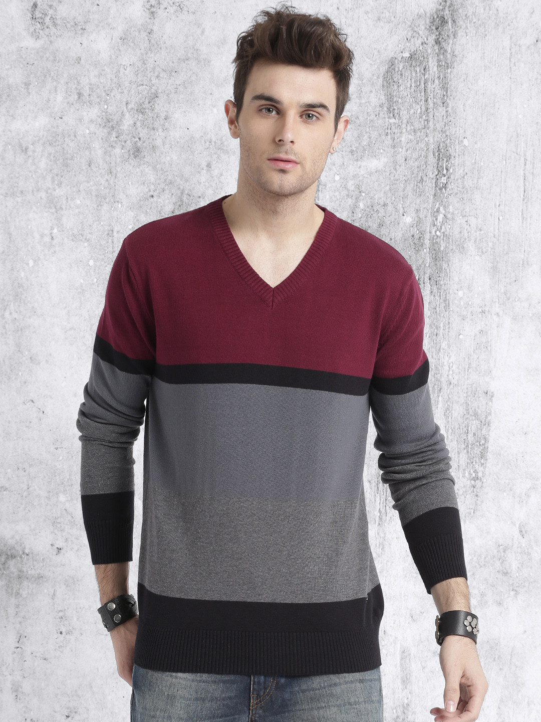 Buy Roadster Men Grey & Red Colourblocked Pullover Sweaters for Men