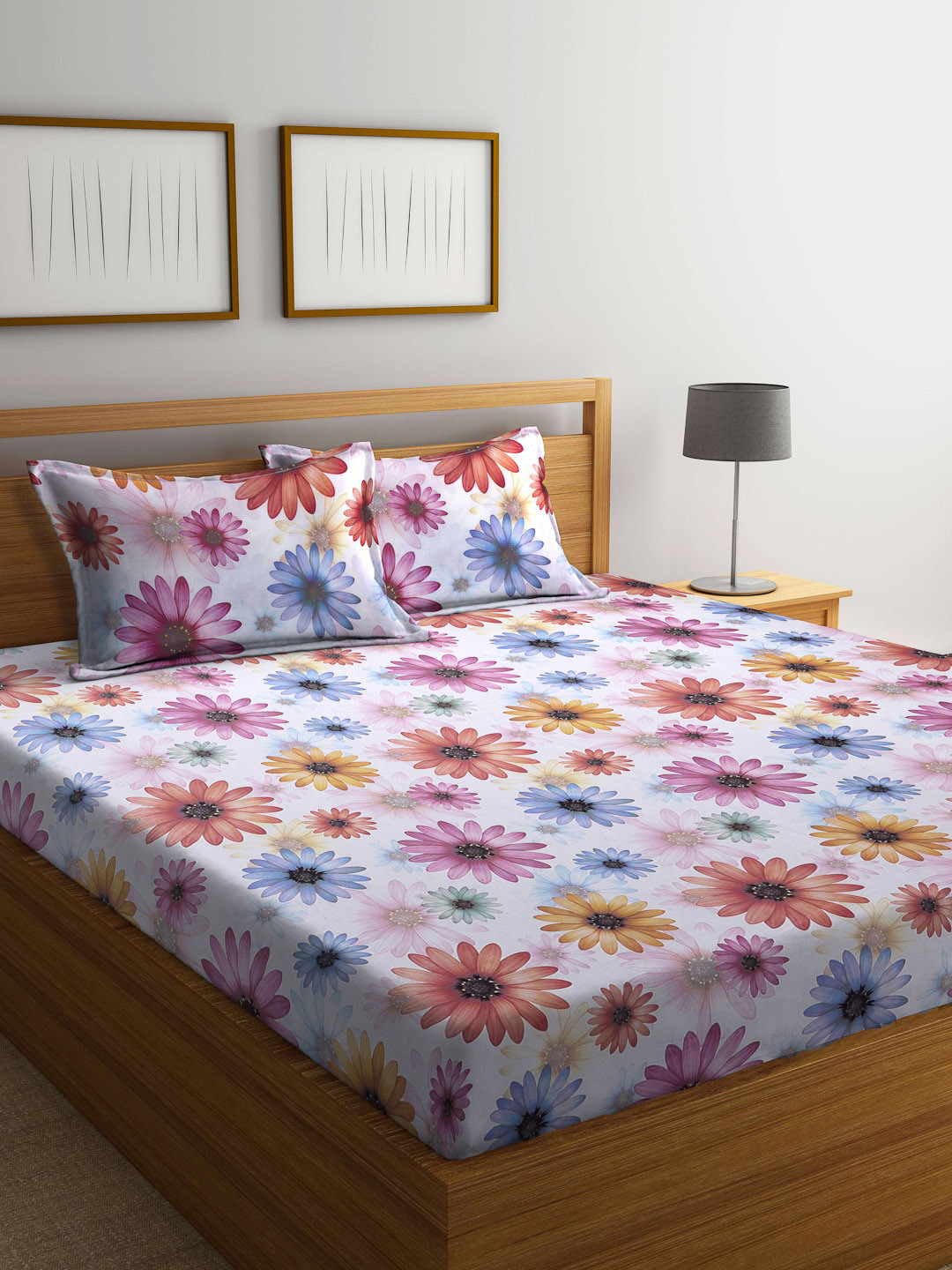 Buy BOMBAY DYEING Blue & Purple Floral 144 TC Queen Bedsheet With 2