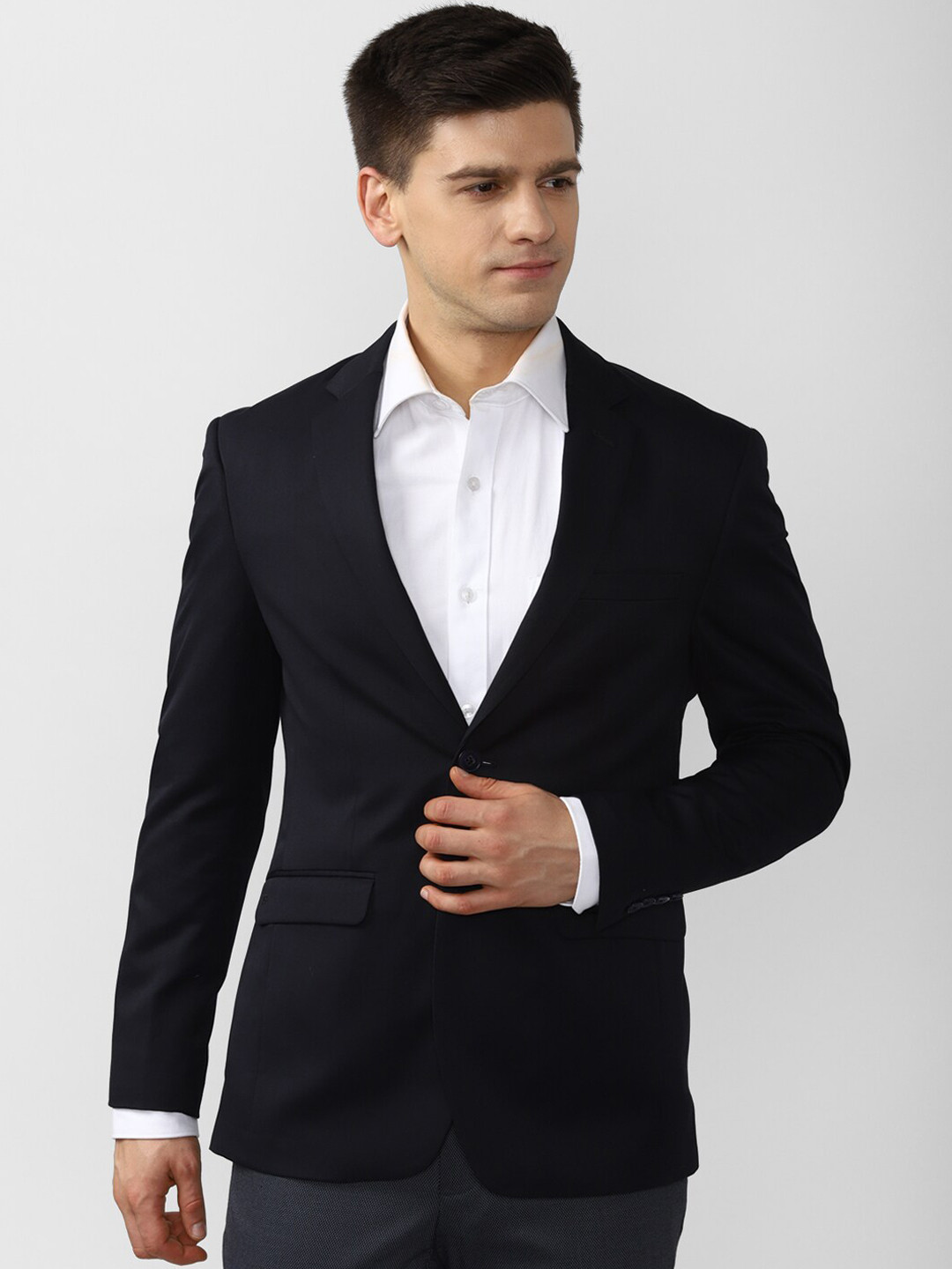 Buy Peter England Elite Men Navy Blue Solid Single Breasted Slim Fit