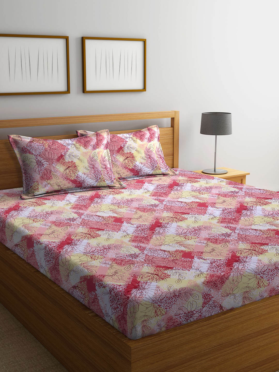 Buy BOMBAY DYEING Yellow & Pink Floral 120 TC Queen Bedsheet With 2
