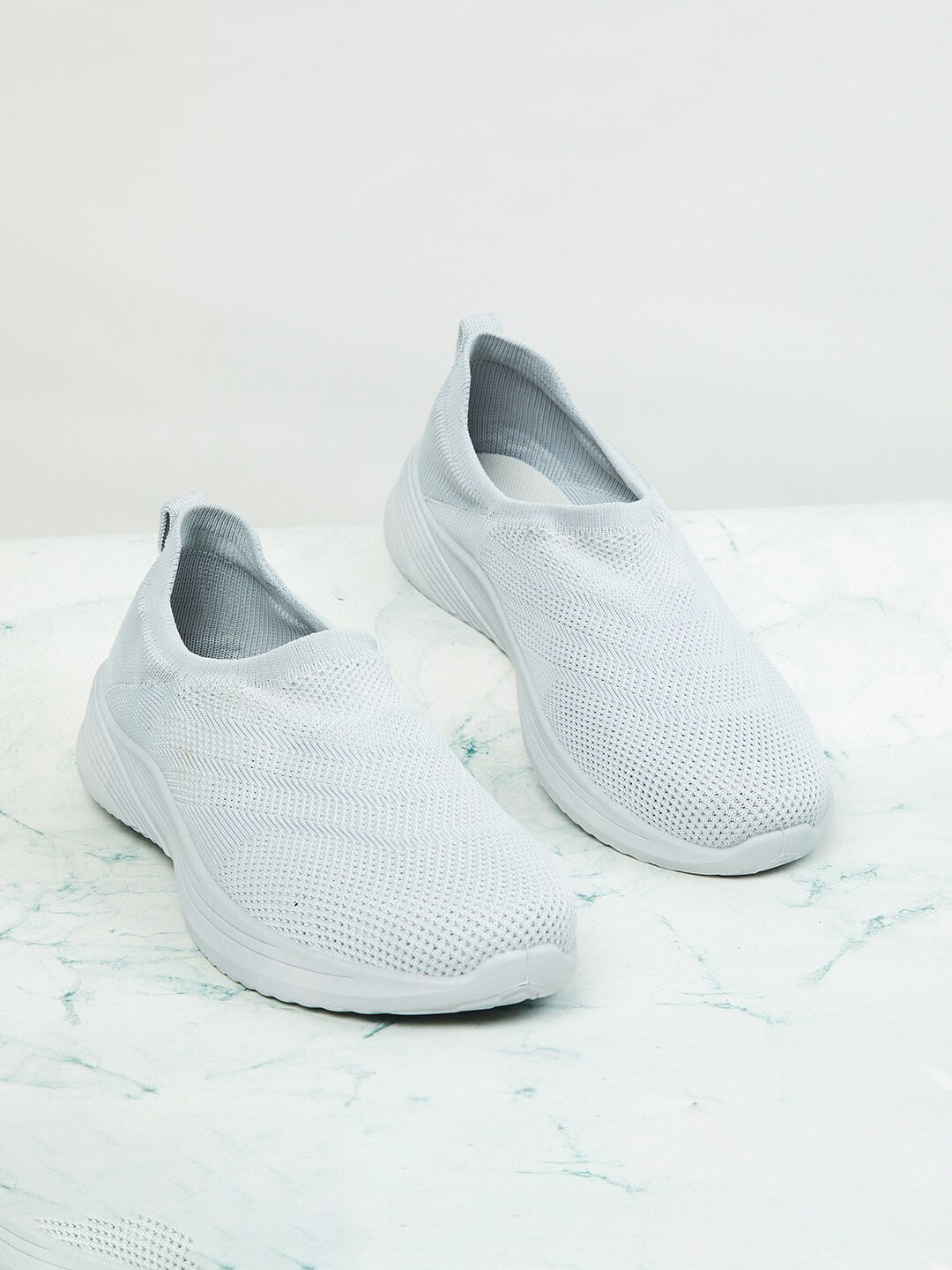max shoes for women