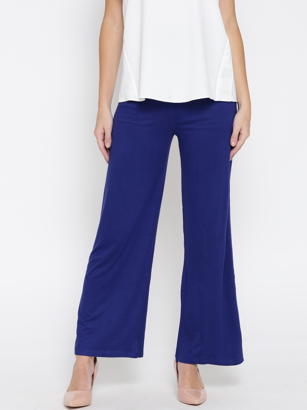 parallel trousers with top