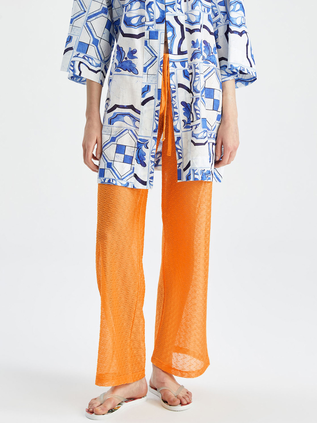 Buy DeFacto Women Mustard Yellow Geometric Self Design Lounge Pants