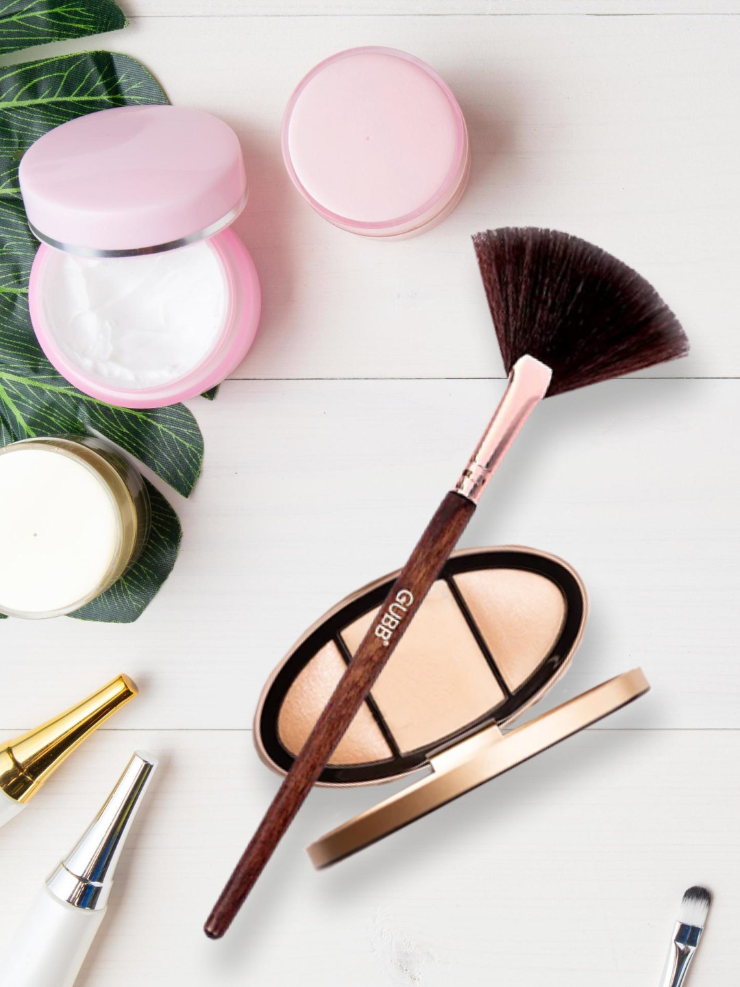 Buy GUBB Highlighter Makeup Fan Brush Brown Face Brush for Women