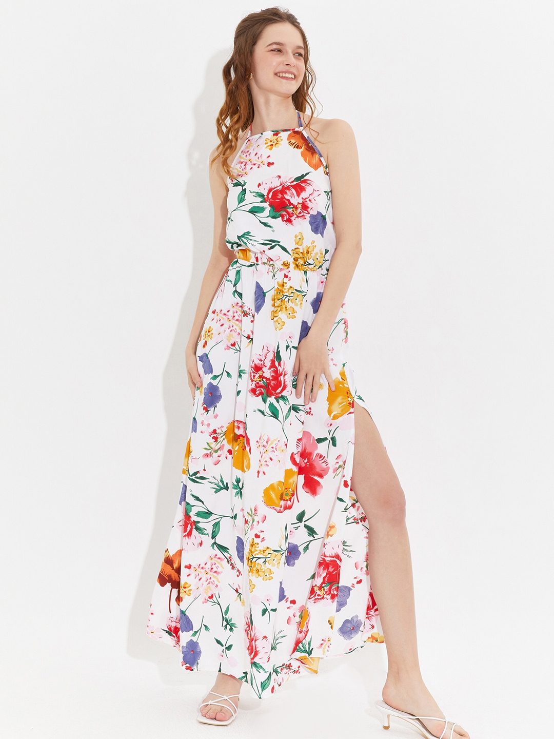 Buy Urbanic White Floral Maxi Dress Dresses For Women 18763156 Myntra 