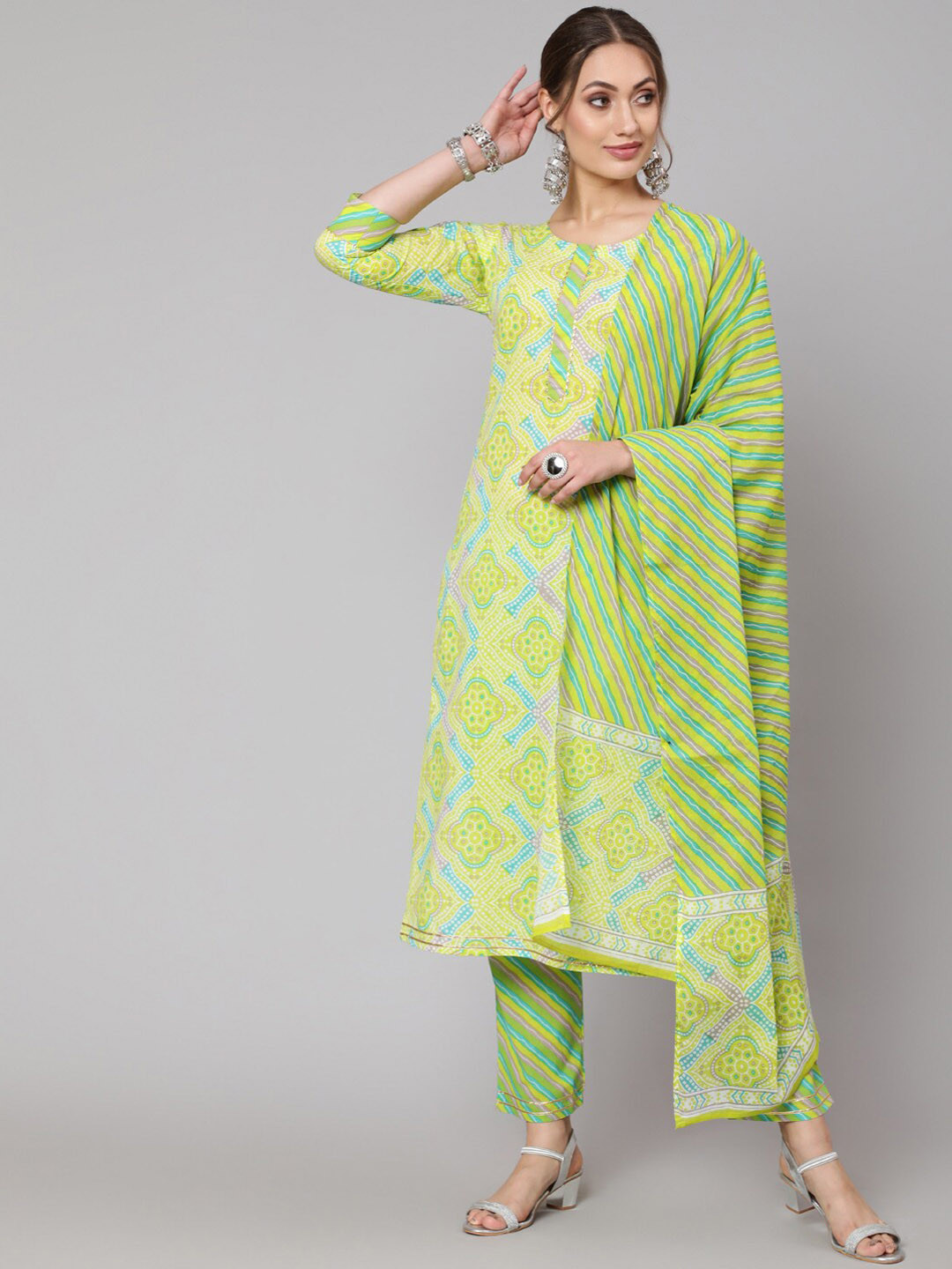 Buy GLAM ROOTS Women Green Printed Gotta Patti Pure Cotton Kurti With