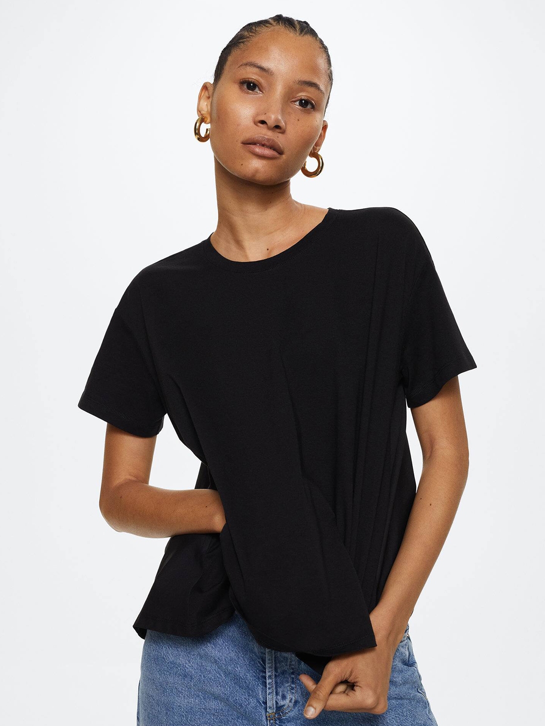 Buy MANGO Women Black Solid Drop Shoulder Sleeves Pure Cotton T Shirt ...