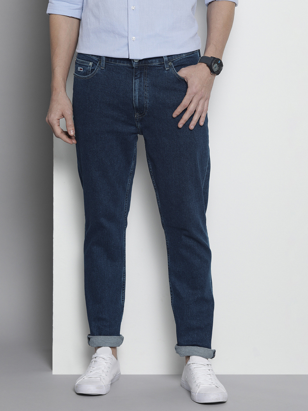 Buy Tommy Hilfiger Men Blue Tapered Fit Stretchable Jeans Jeans for