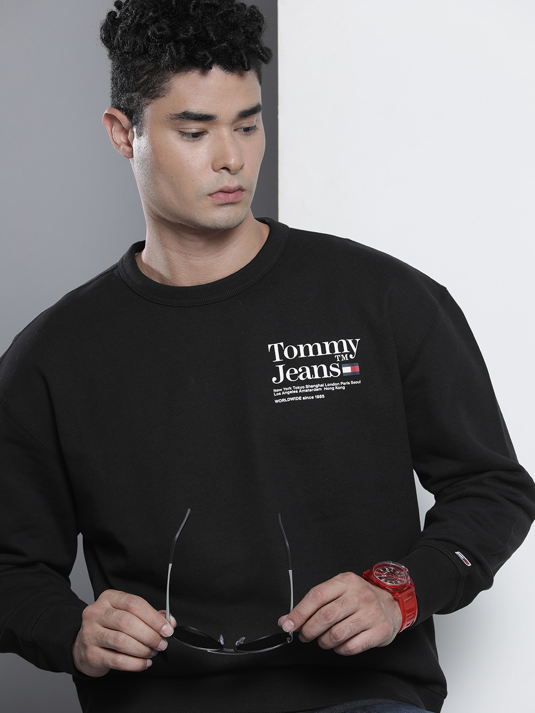 Tommy Hilfiger Black Cotton Men's Sweatshirt main image 0