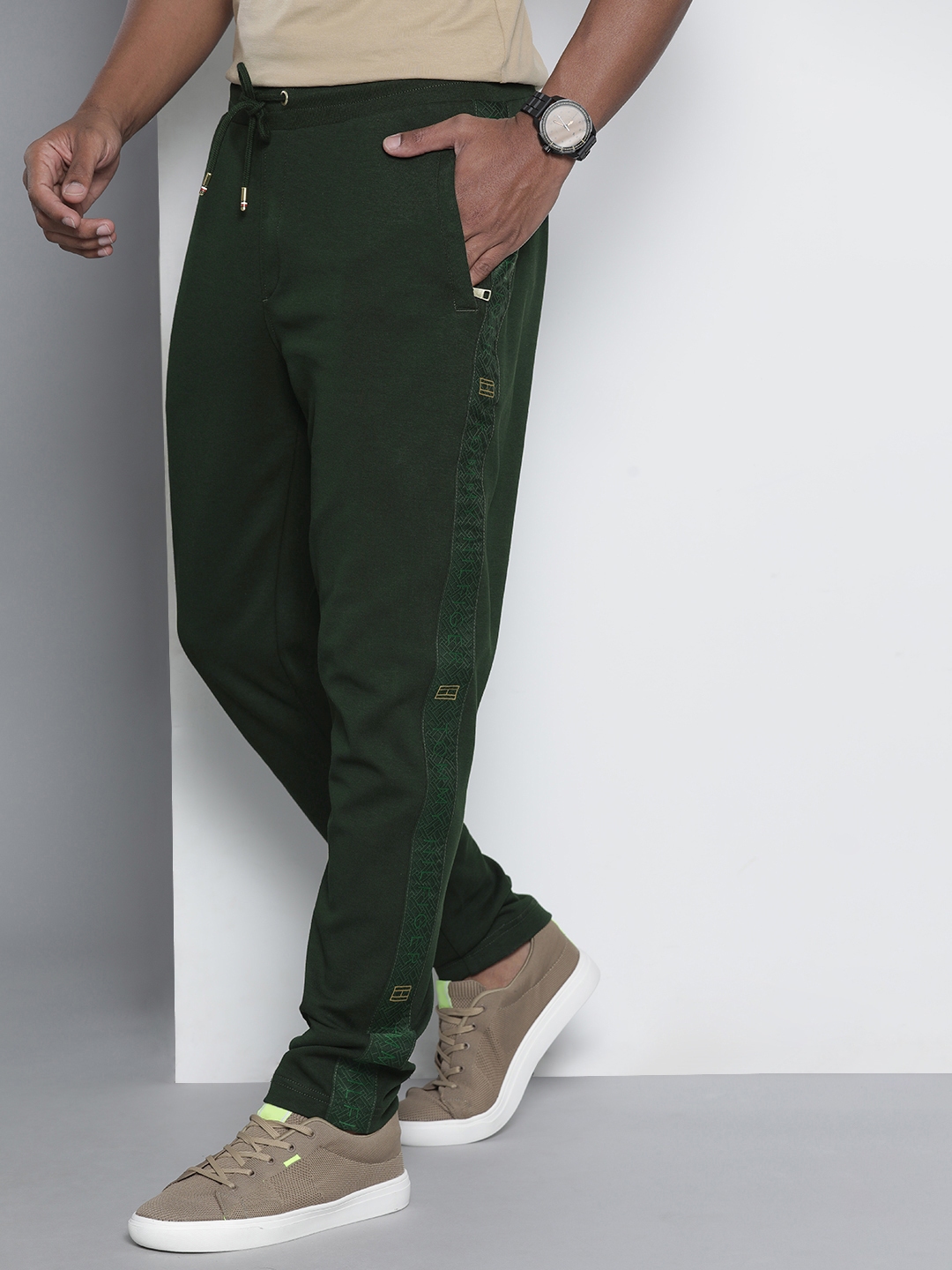 tommy hilfiger track pants