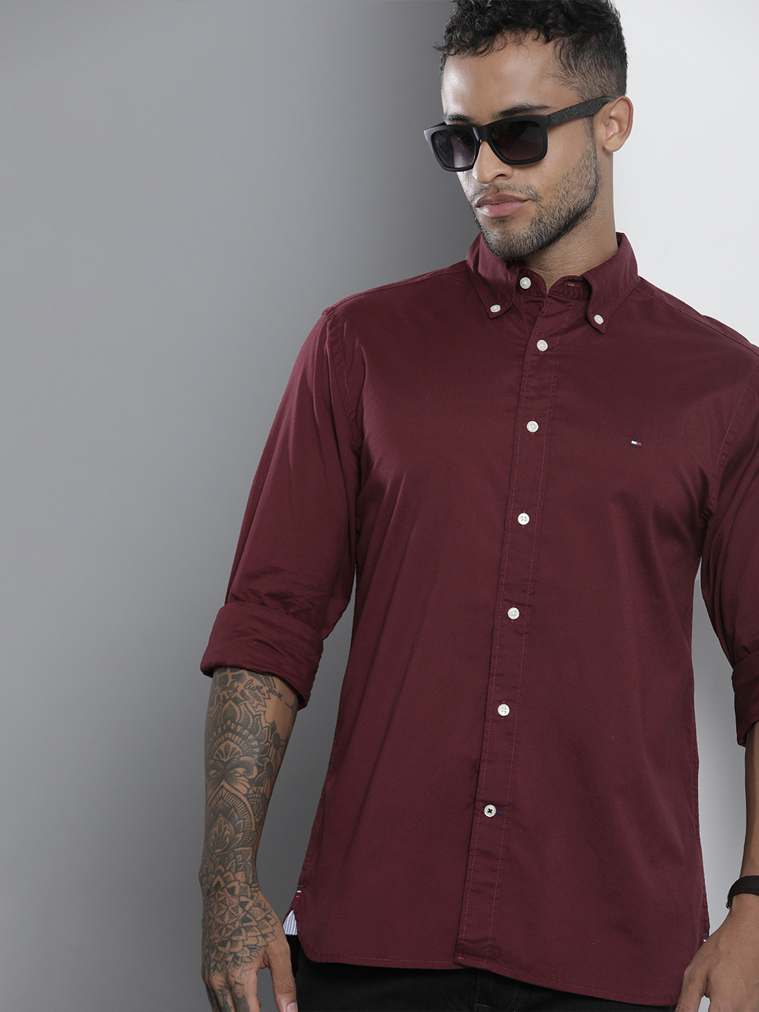 Buy Tommy Hilfiger Men Maroon Pure Cotton Casual Shirt Shirts for Men