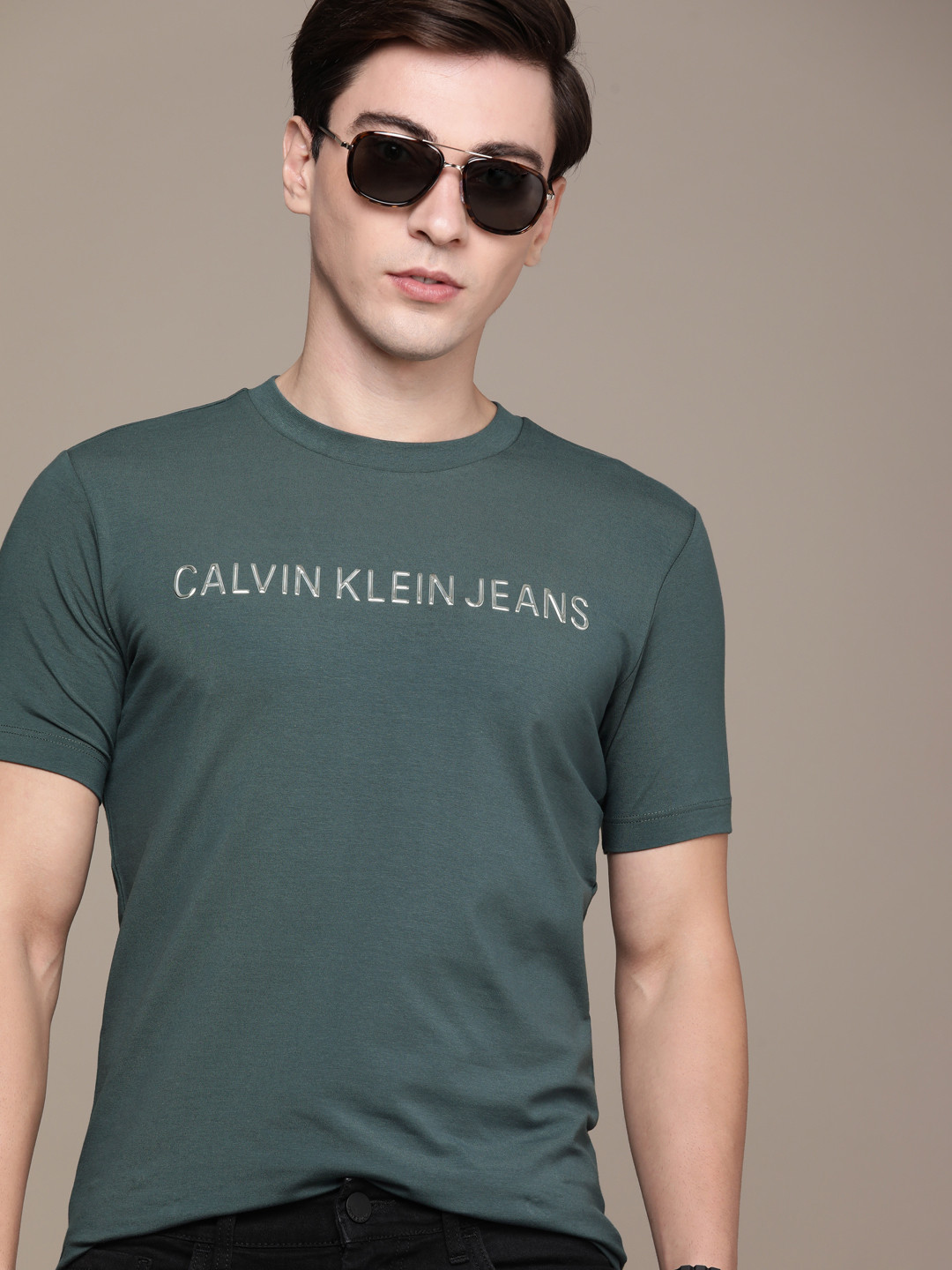 Buy Calvin Klein Jeans Men Teal Green Pure Cotton Applique Slim Fit T Shirt Tshirts for Men