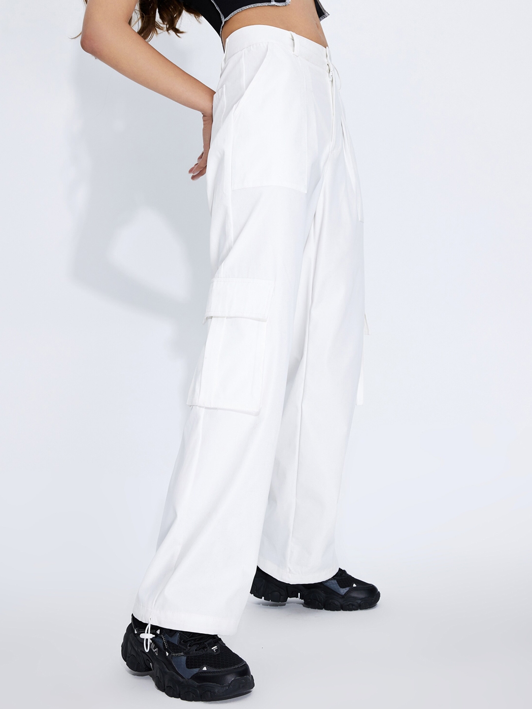 Buy URBANIC Women White Cargos Trousers - Trousers for Women 18867434 ...