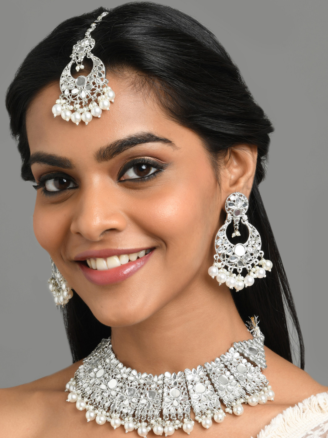Buy Fida Silver Plated White Kundan Studded & Pearls Beaded Jewellery